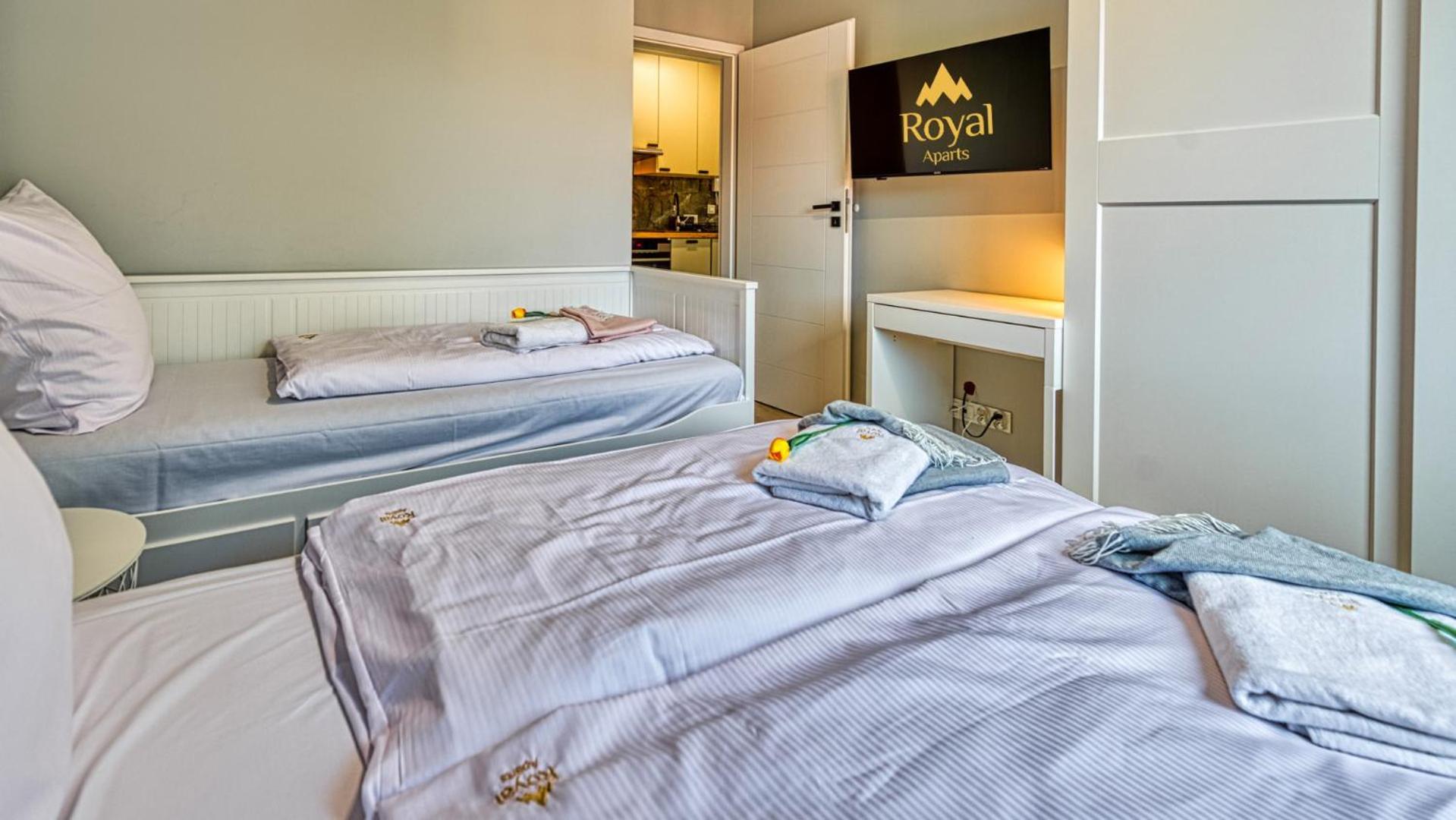 Apartamenty Z Basenem I Saunami Stone Hill Resort II Vip Centrum By Royal Aparts Szklarska Poręba Eksteriør bilde