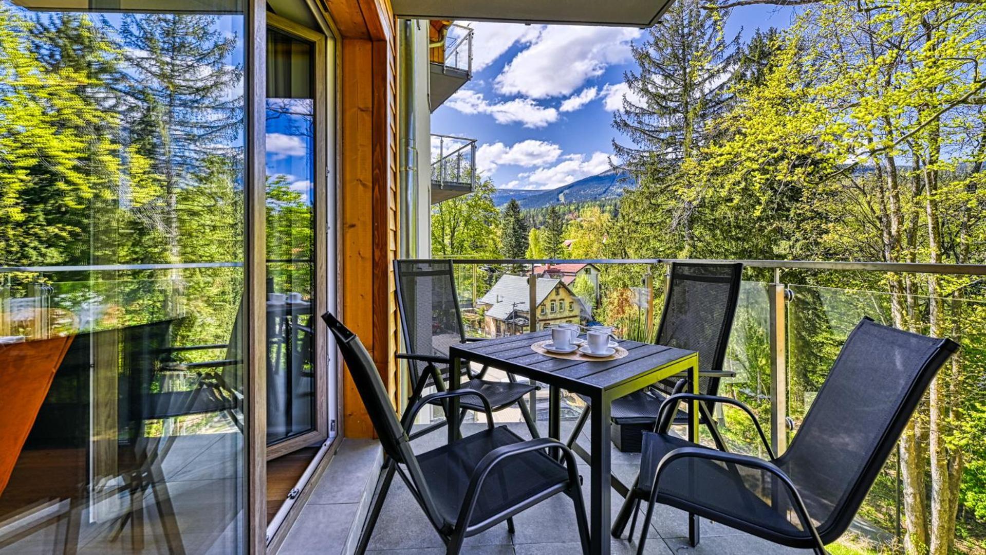Apartamenty Z Basenem I Saunami Stone Hill Resort II Vip Centrum By Royal Aparts Szklarska Poręba Eksteriør bilde